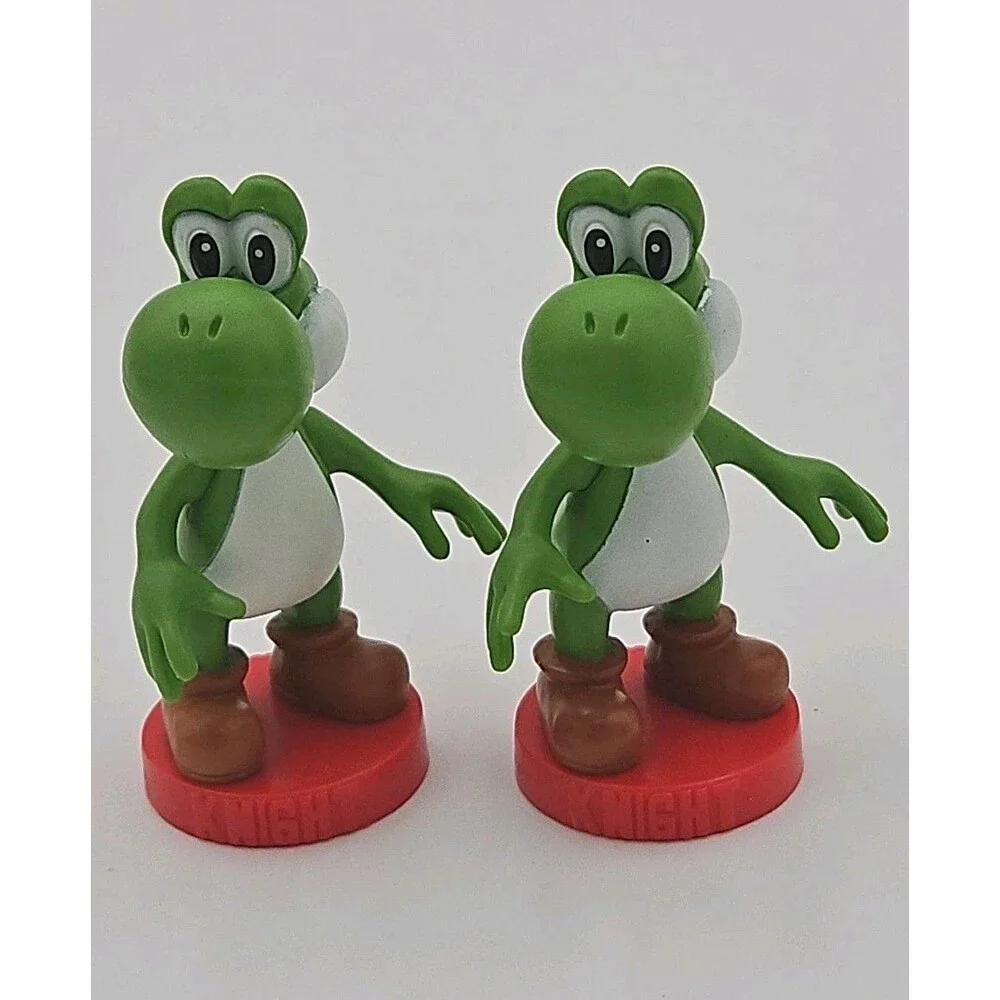 SUPER MARIO CHESS Yoshi Knight Replacement Pieces lot of 2